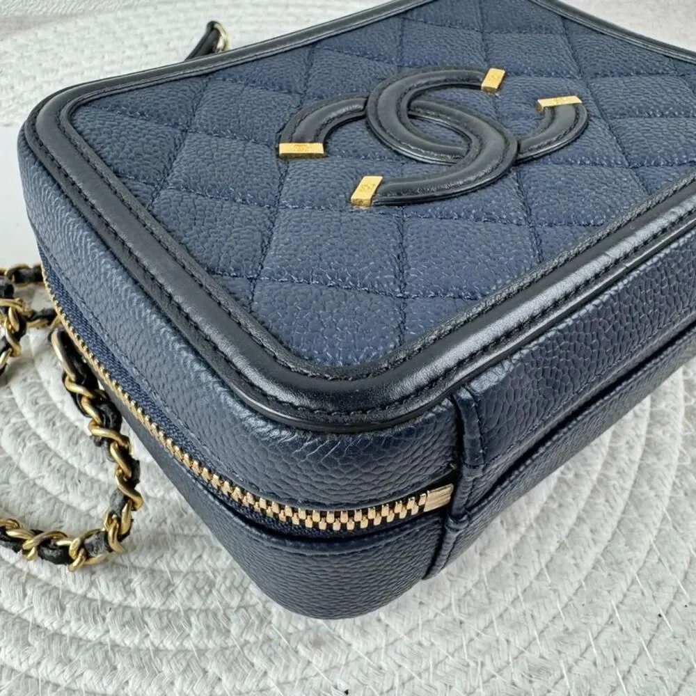 Chanel Women Pre-Loved Bag Very Good Condition